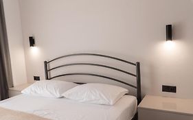 Valentinos Apartments